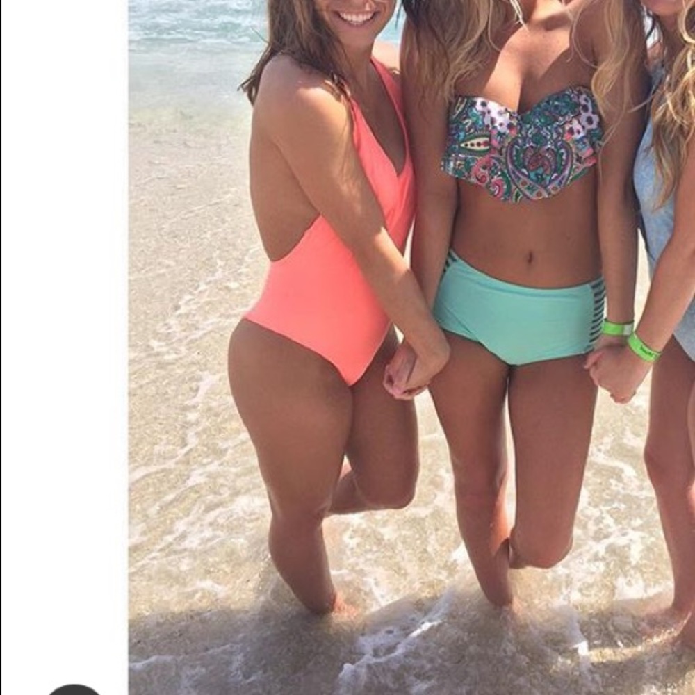 VS One Piece Swimsuit